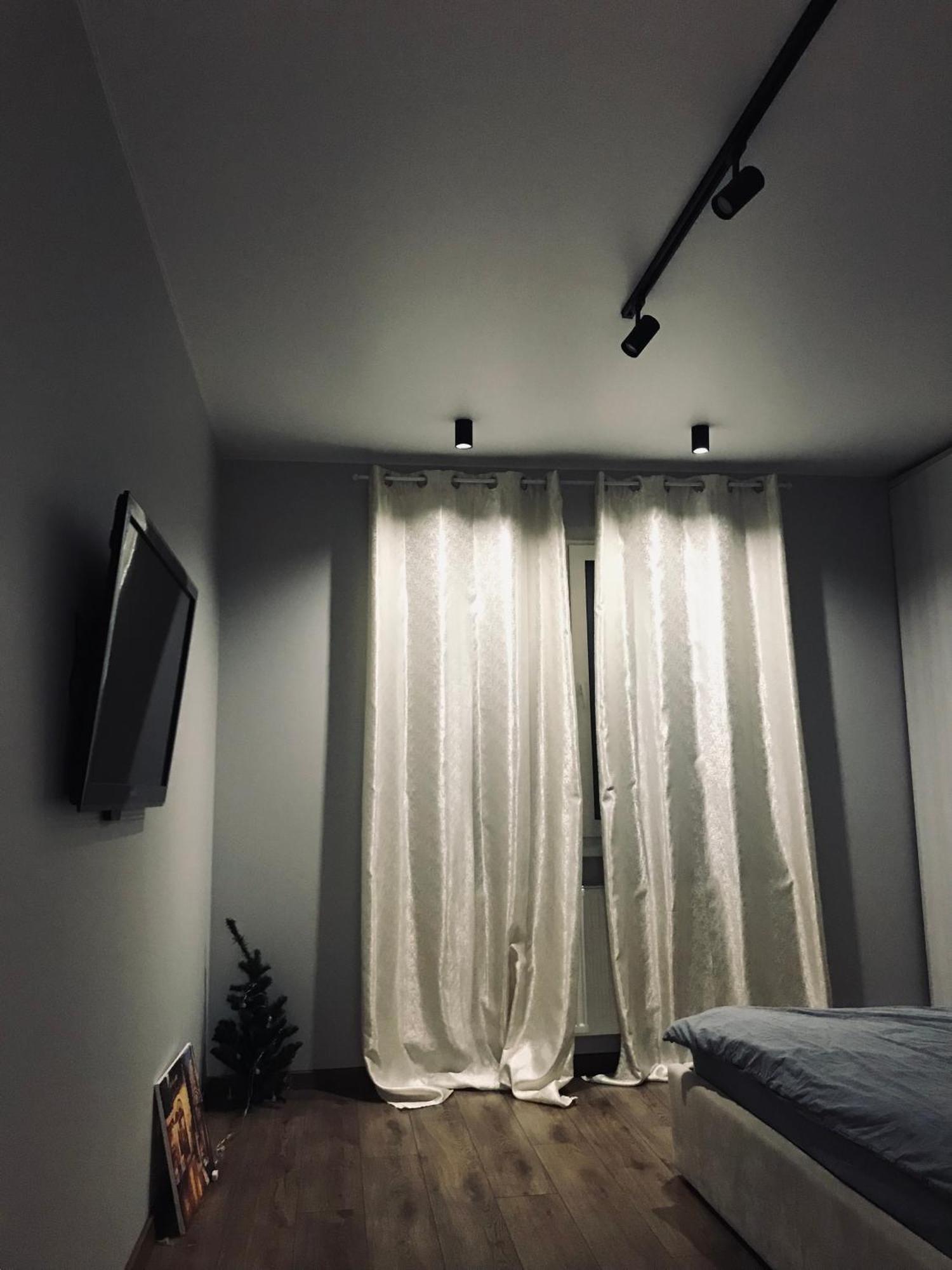 в парку біля озера, 10 хв до центра, 1км * Ternopil